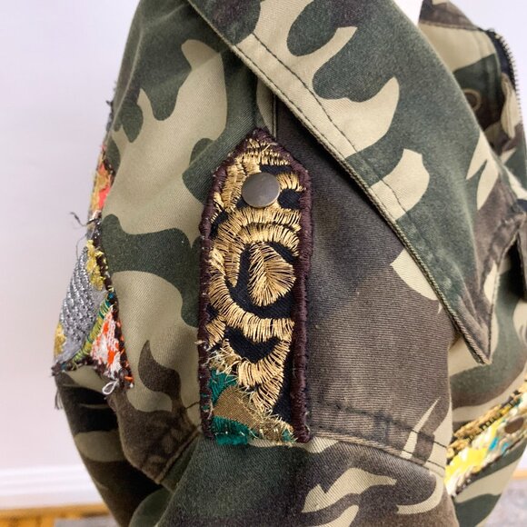 Anthropologie Beautiful Stories Patchwork Camo Utility Jacket Size Medium - Picture 9 of 16